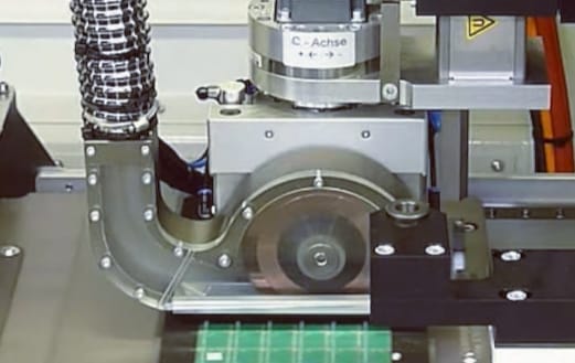 如何根据PCB邮票孔设计选择最佳分板方案？