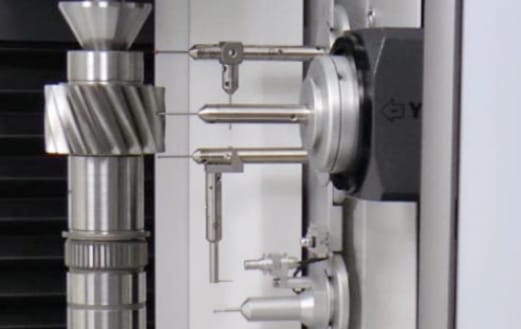 齿轮加工中的闭环控制：如何通过测量仪器实现自动补偿？