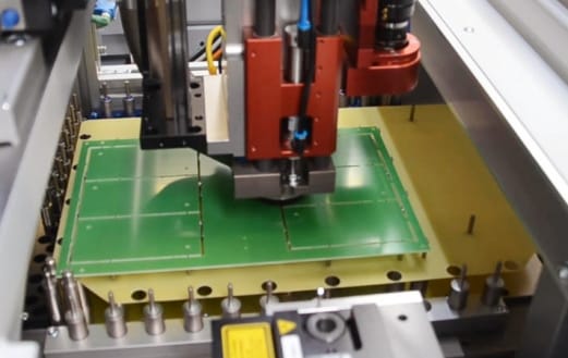 分板机在提升半导体封装良率中的作用